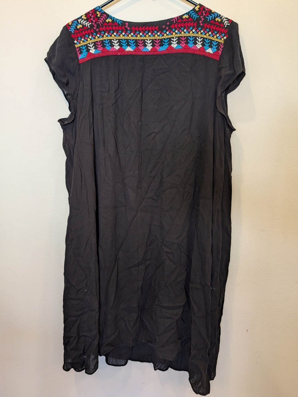 Catherine Malandrino Black Embroidered Geometric V-Neck Shift Dress M - Picture 4 of 6